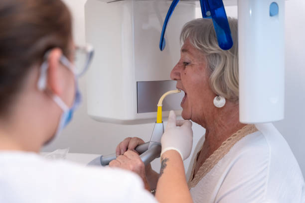 Best Pediatric Emergency Dentist in Dimondale, MI